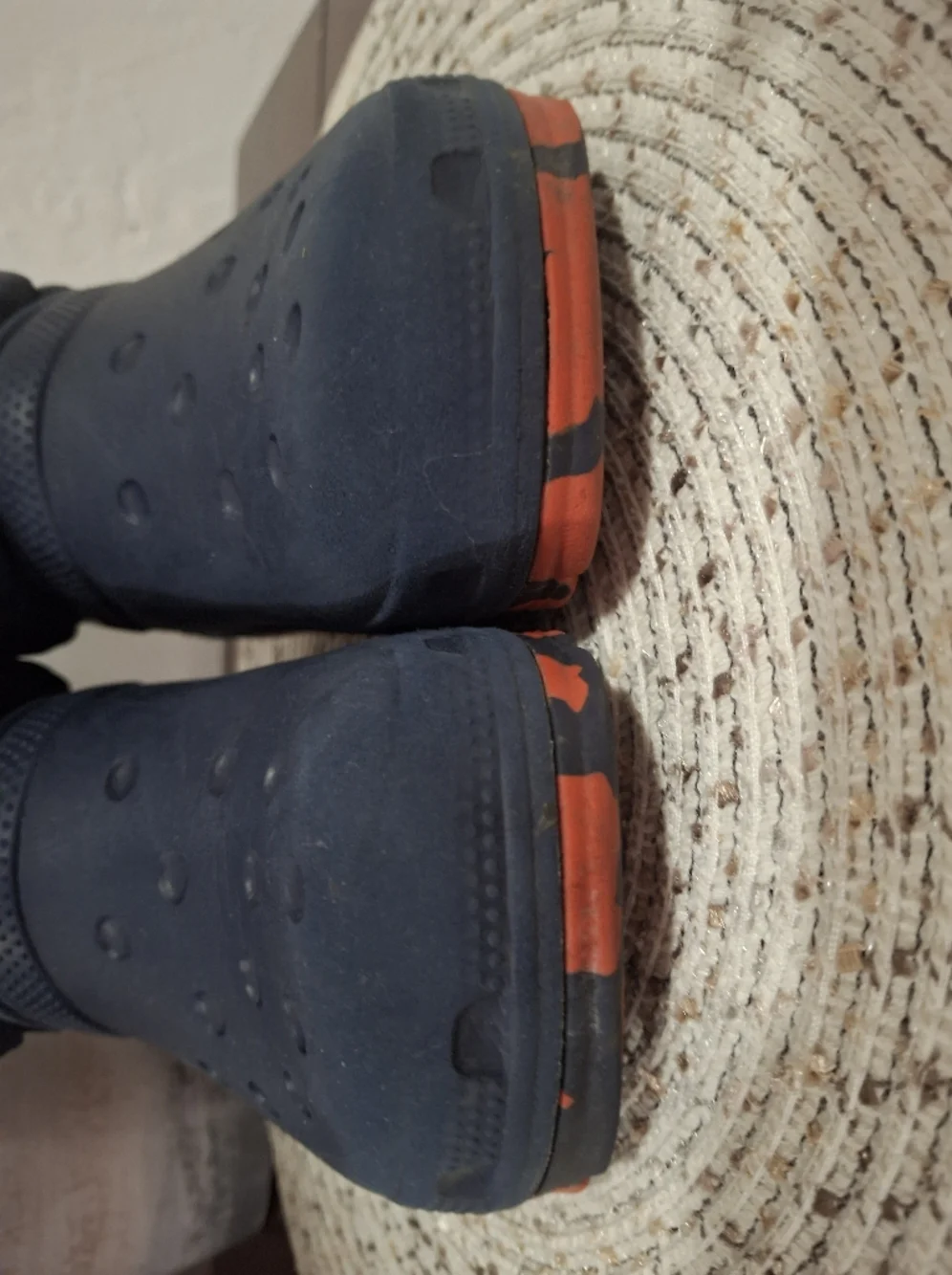 Kids Crocs Winter Boots - Navy with Red Accent Size 13.
